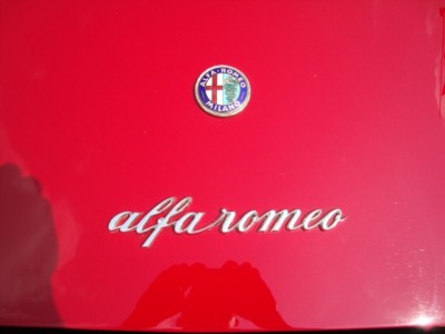 Alfa%2033%20Stradale%20%282%29%20%5B1600x1200%5D.JPG