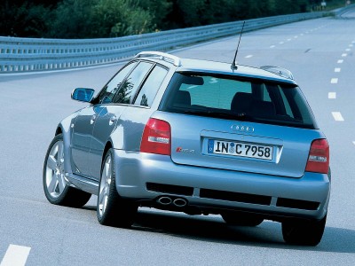 audi-b5-rs4-4.jpg