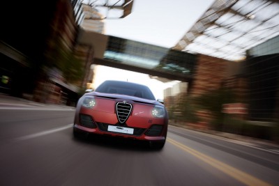 2012-Alfa-romeo-giulia-concept-1.jpg