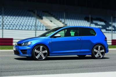 vw-golf-r-03.jpg