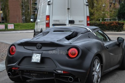 alfa-4c-spider-02.jpg