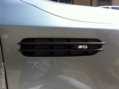 big_bmw_m5_118.jpg